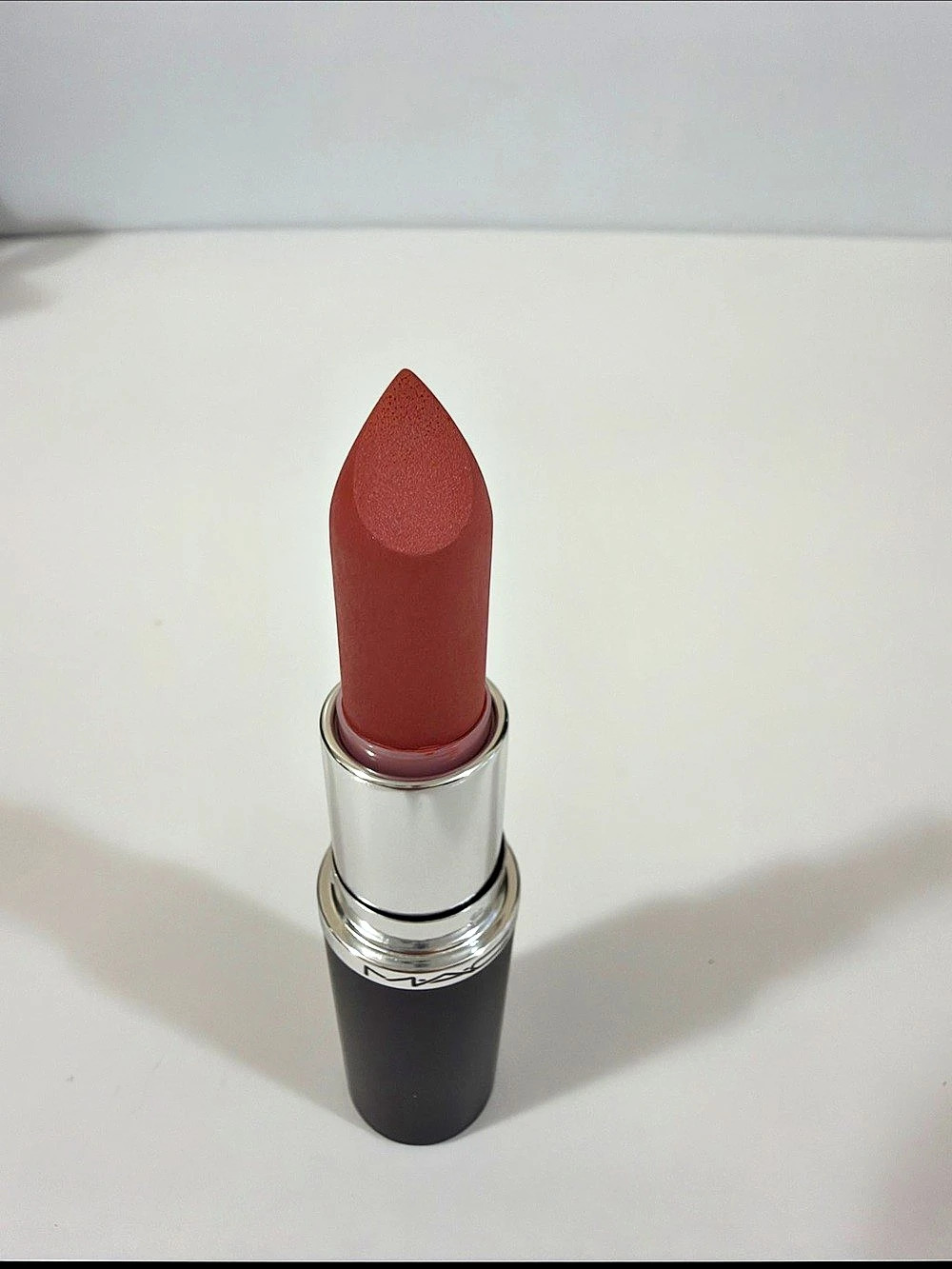 MAC Lipstick MULL IT to the max